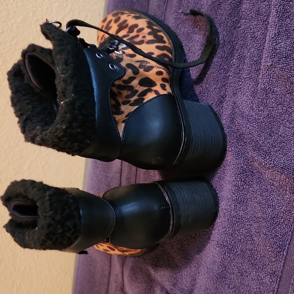 Women boot